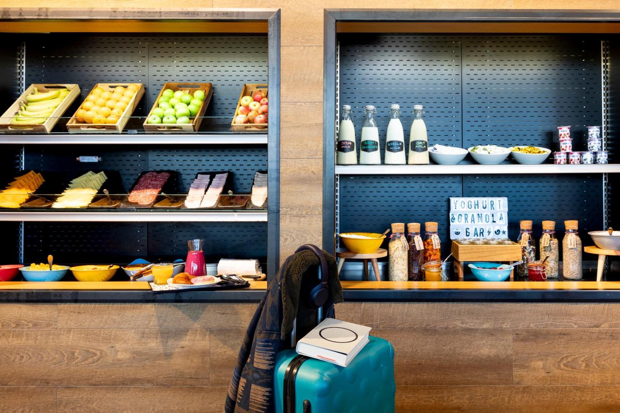 Moxy Birmingham Nec Hotel Бекенхил Екстериор снимка