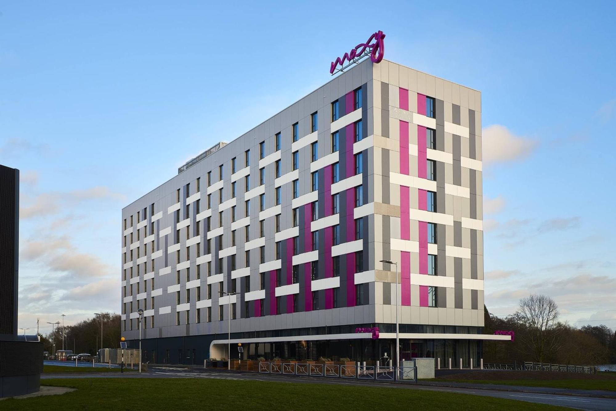 Moxy Birmingham Nec Hotel Бекенхил Екстериор снимка